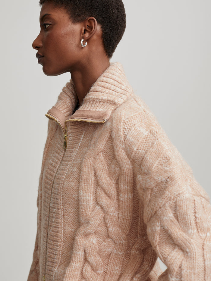 Blush Tan/Egret