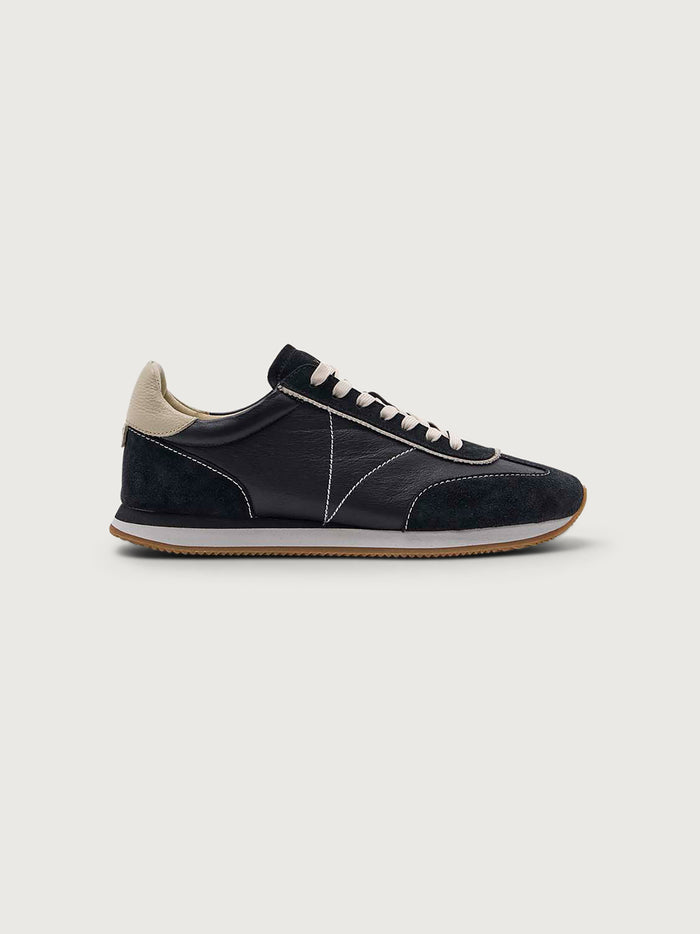 Black / 6