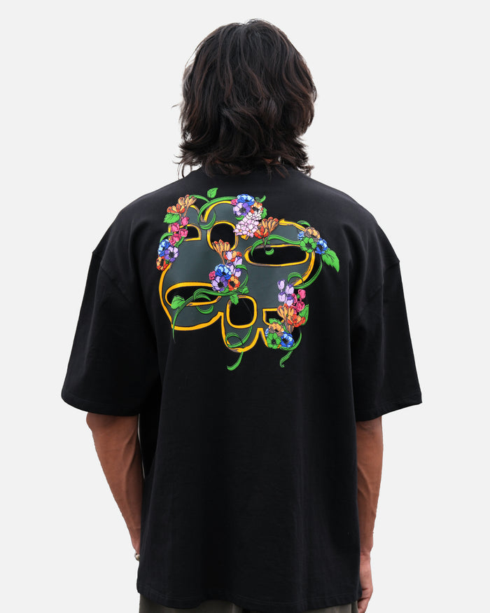Black oversized t-shirt with garland graphic