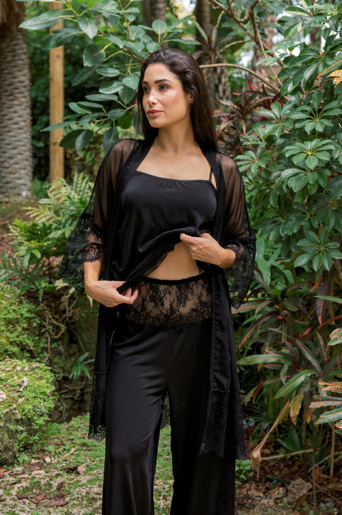 Black Orchid Lace-Trimmed Kimono Robe