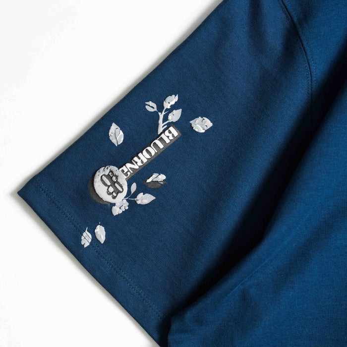 Streetwear oversized blue Parliament puff graphic t-shirt