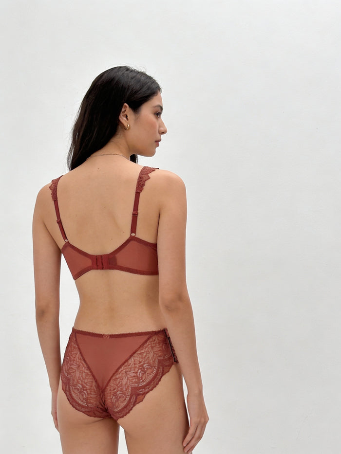 Blush Red Lace Enticing Underwire Bra
