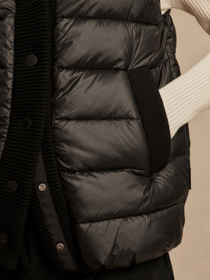 Black|Front view of Colwyn Combo Boxy Gilet in Black, a sleeveless vest with a boxy silhouette.