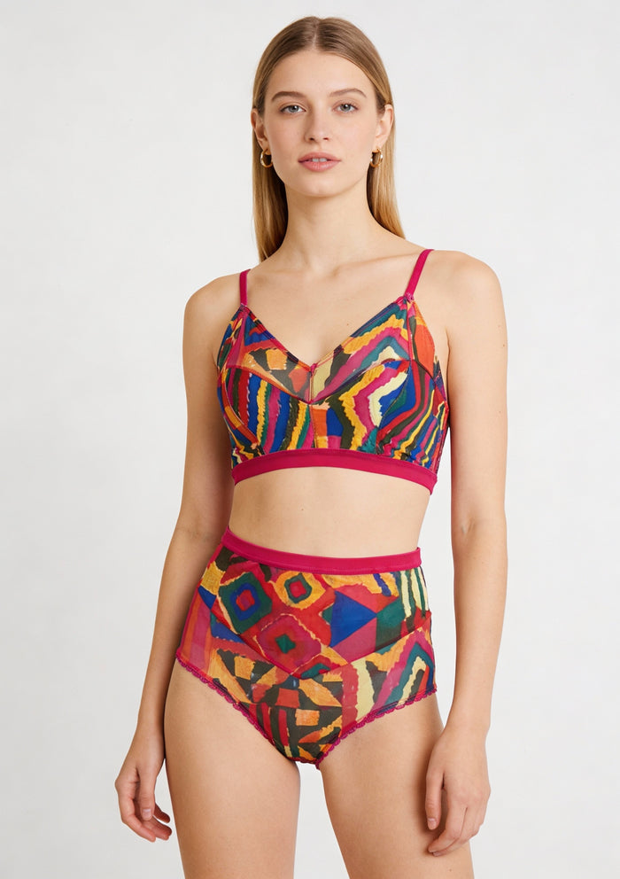 Cuzco Print Highwaisted Hot Pants