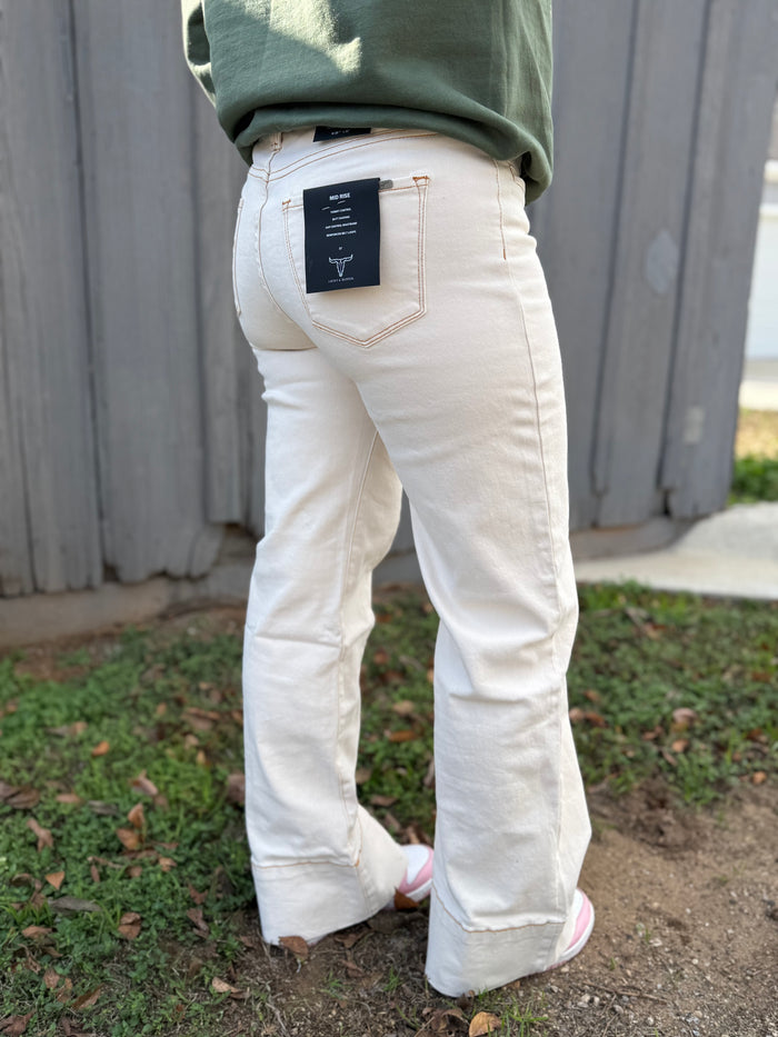 Danielle Ivory Jean