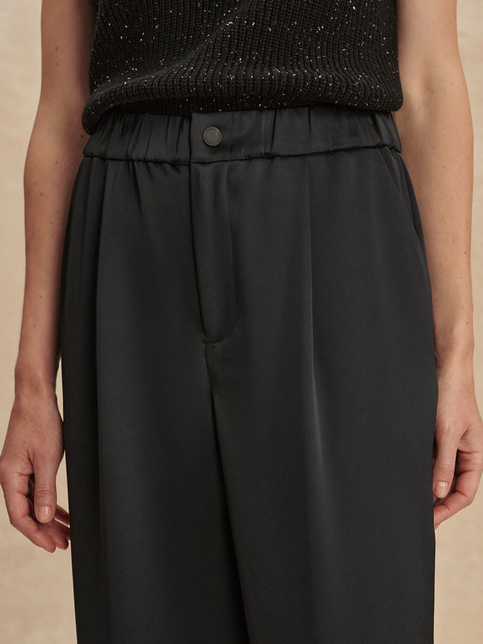 Black|Bryden Wide Leg Pant in Black, size 32, full-length shot highlighting the wide-leg silhouette.