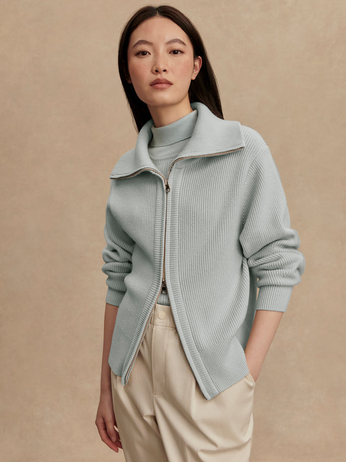 Winter Sky|Enrico Knit Jacket Winter Sky, front view of a knit jacket in cool blue-grey, showcasing a polished silhouette.
