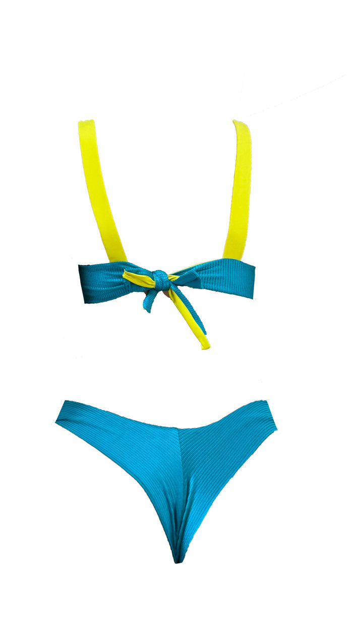 Levadas Bicolor Square Neck Bikini Top