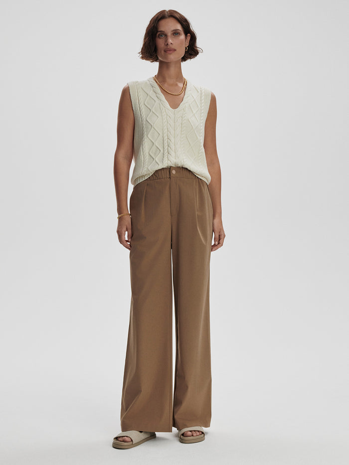 Taupe Stone|KAYSON Wide Leg pants in Taupe Stone, 29.5-inch inseam, front view.