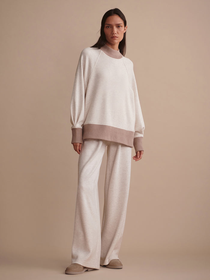 Ivory Marl/ Taupe Marl|Front view of the Varley Loxley Raglan Boyfriend Sweat in Ivory Marl and Taupe Marl, relaxed fit with raglan sleeves.