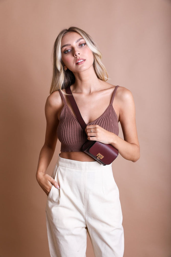 Mini Faux Leather Belt Bag – Chic with Gold Link Chain