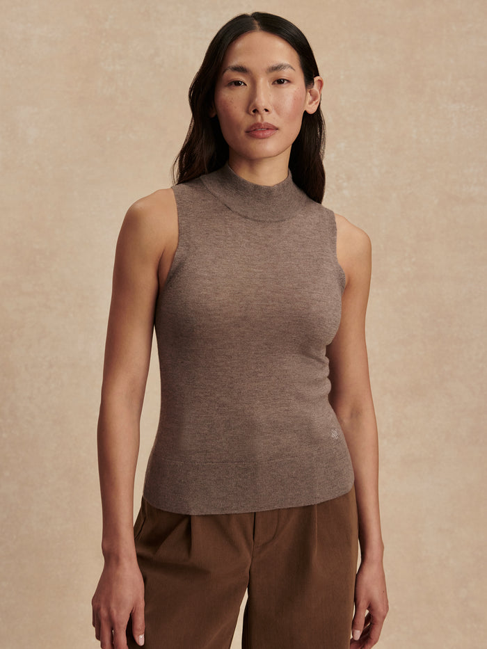 Cinder Marl|Neilsen Sleeveless Knit Top in Cinder Marl, front view, lightweight knit with a relaxed fit.
