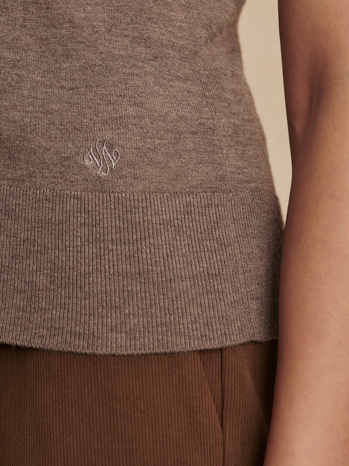 Cinder Marl|Neilsen Sleeveless Knit Top in Cinder Marl, heather gray front-view knit.