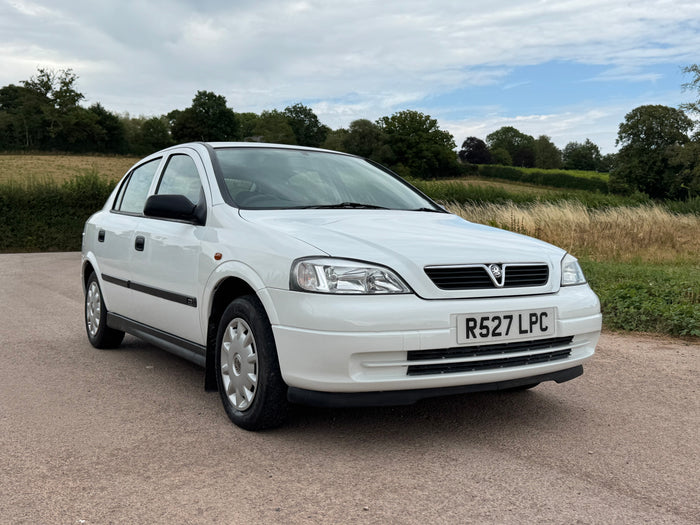 NO LONGER AVAILABLE 1998 Vauxhall Astra Mk4 CD