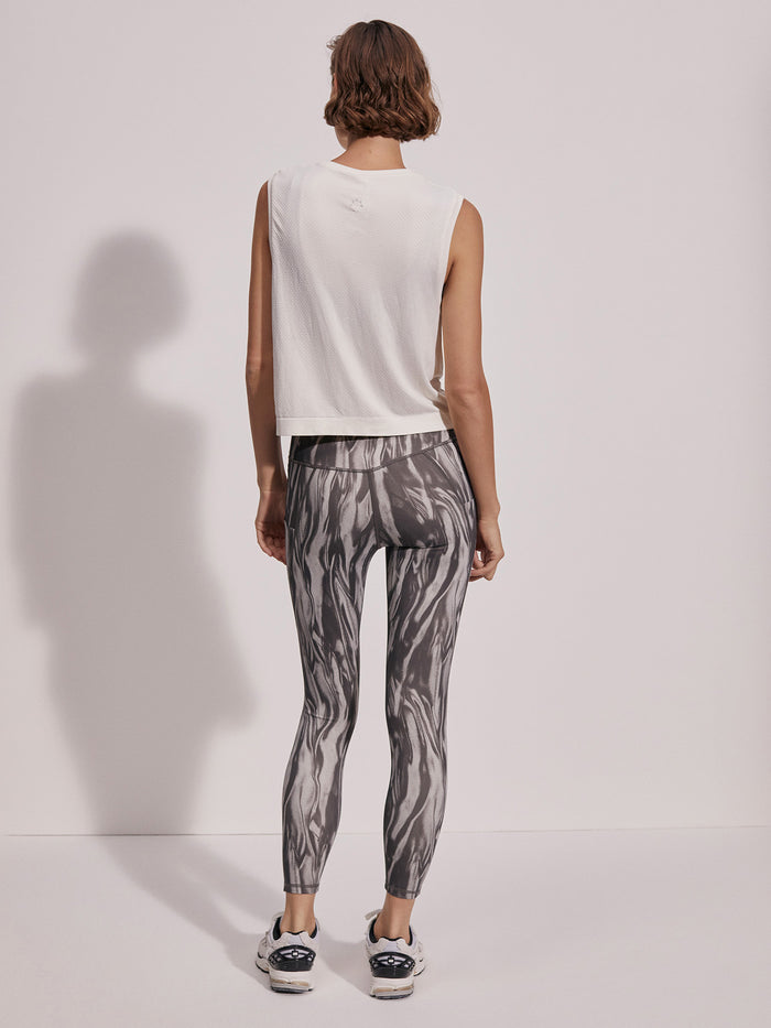Snow White|Seamless Crop Tank Snow White, a white cropped sleeveless top with seamless construction for a clean, minimal look.