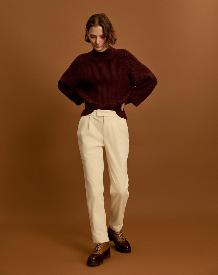 Whitecap Grey|Nell Reg Tapered Leg Pant 27 in Whitecap Grey, Soft Corduroy; tapered fit, regular rise, pockets, elasticated back waist for versatile year-round wear.
