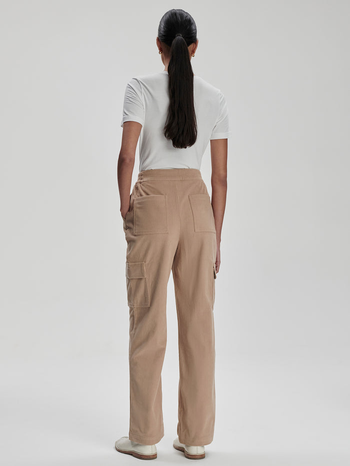 Stucco|Sabina Straight Leg pants in Stucco, 31.5in inseam, front view.