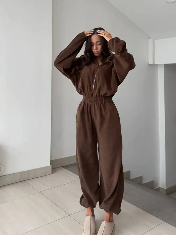Sports and Leisure Contrast Color Jumpsuit Fashion Trend Street Jumpsuit Women’s Suit New Women Clothing
