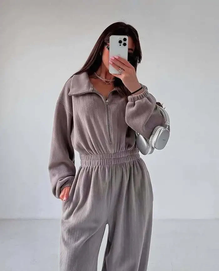 Sports and Leisure Contrast Color Jumpsuit Fashion Trend Street Jumpsuit Women’s Suit New Women Clothing