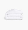 color:white