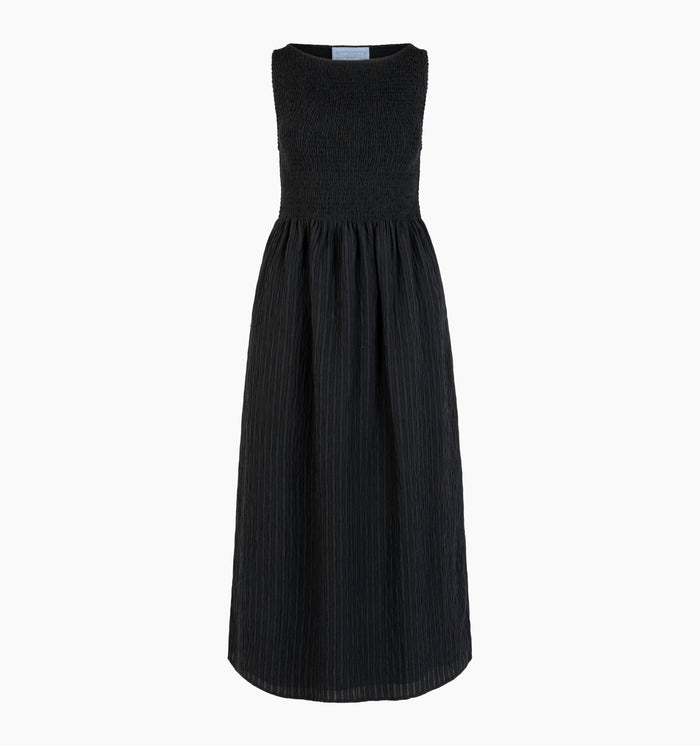 monogram: black-tonal-seersucker