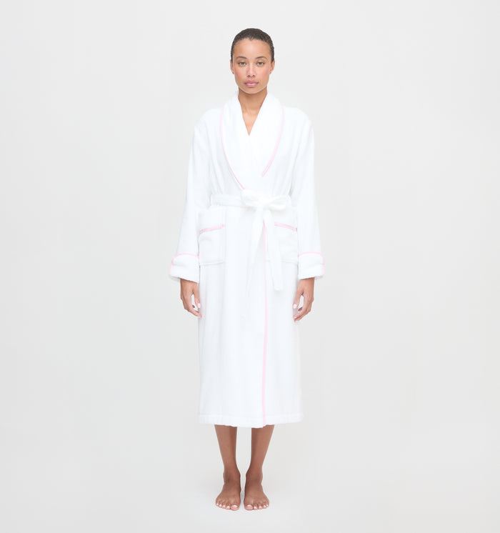 The Hotel Robe with Light Pink Piping color: white/light pink