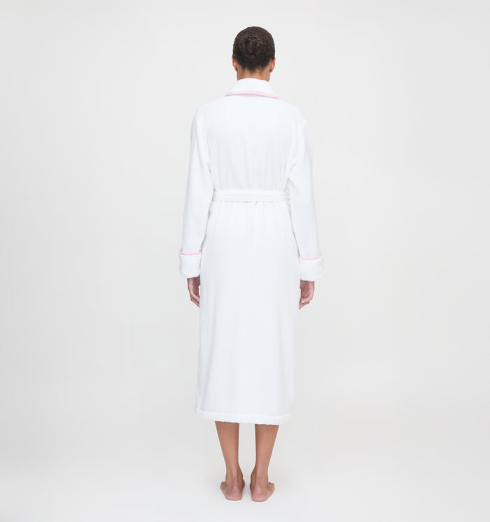 The Hotel Robe with Light Pink Piping color: white/light pink