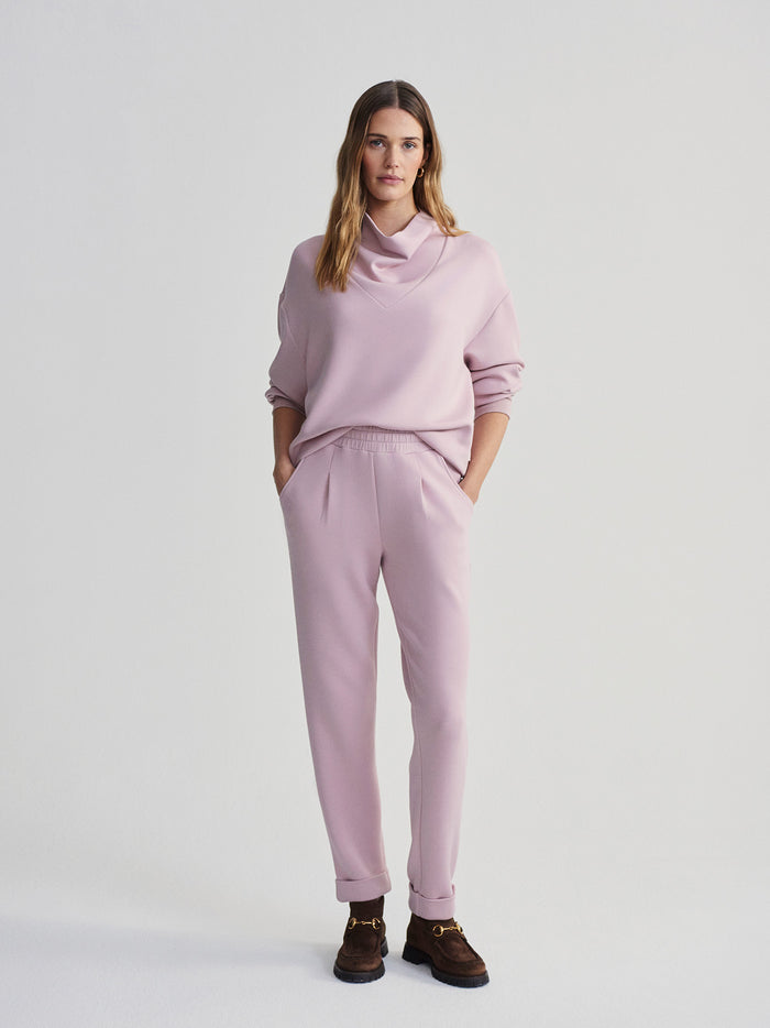 Burnished Lilac|The Rolled Cuff Pant 28.5 in Burnished Lilac, slim tapered fit with rolled cuff, shaped pockets and front and back darts in DoubleSoft® fabric.