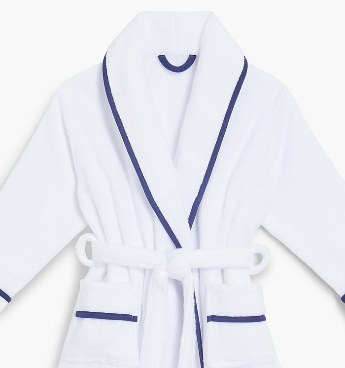 monogram:white-navy