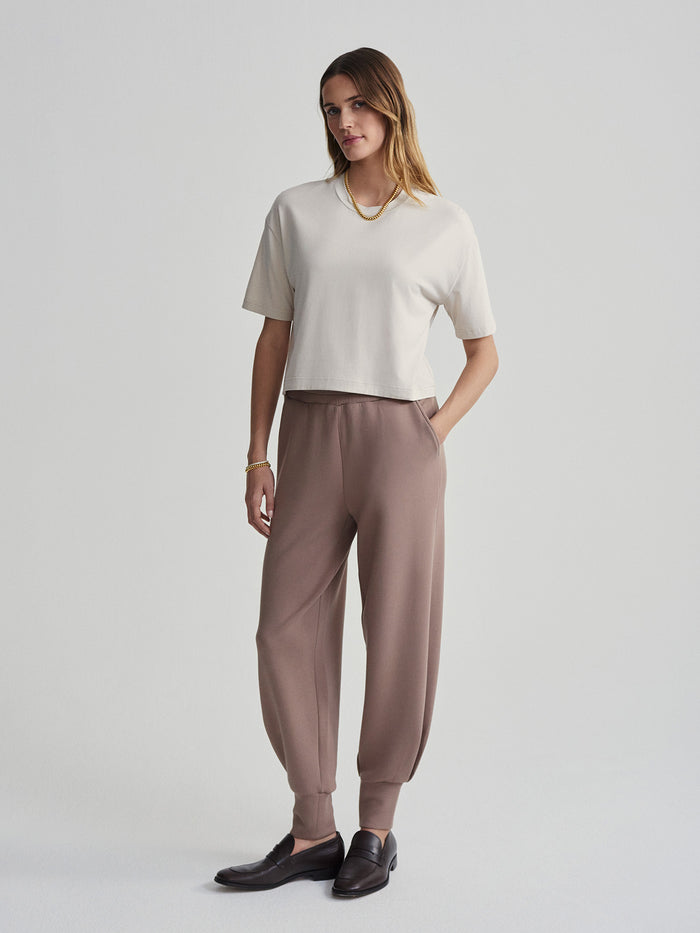 Oatmeal|Front view of the Venice Easy Tee in Oatmeal, a relaxed-fit top with a classic tee silhouette.