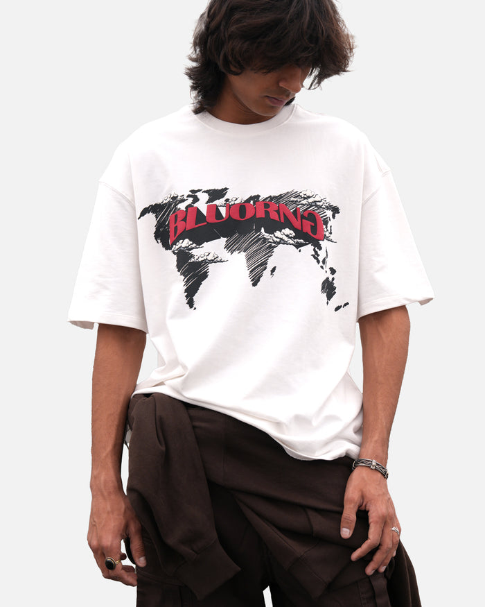 White oversized graphic t-shirt premium worldwide